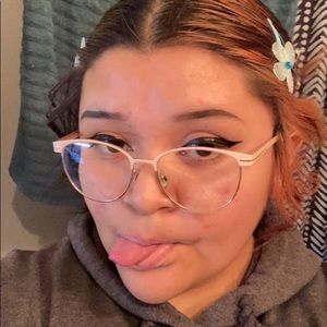 Meet your Posher, Ashlynn